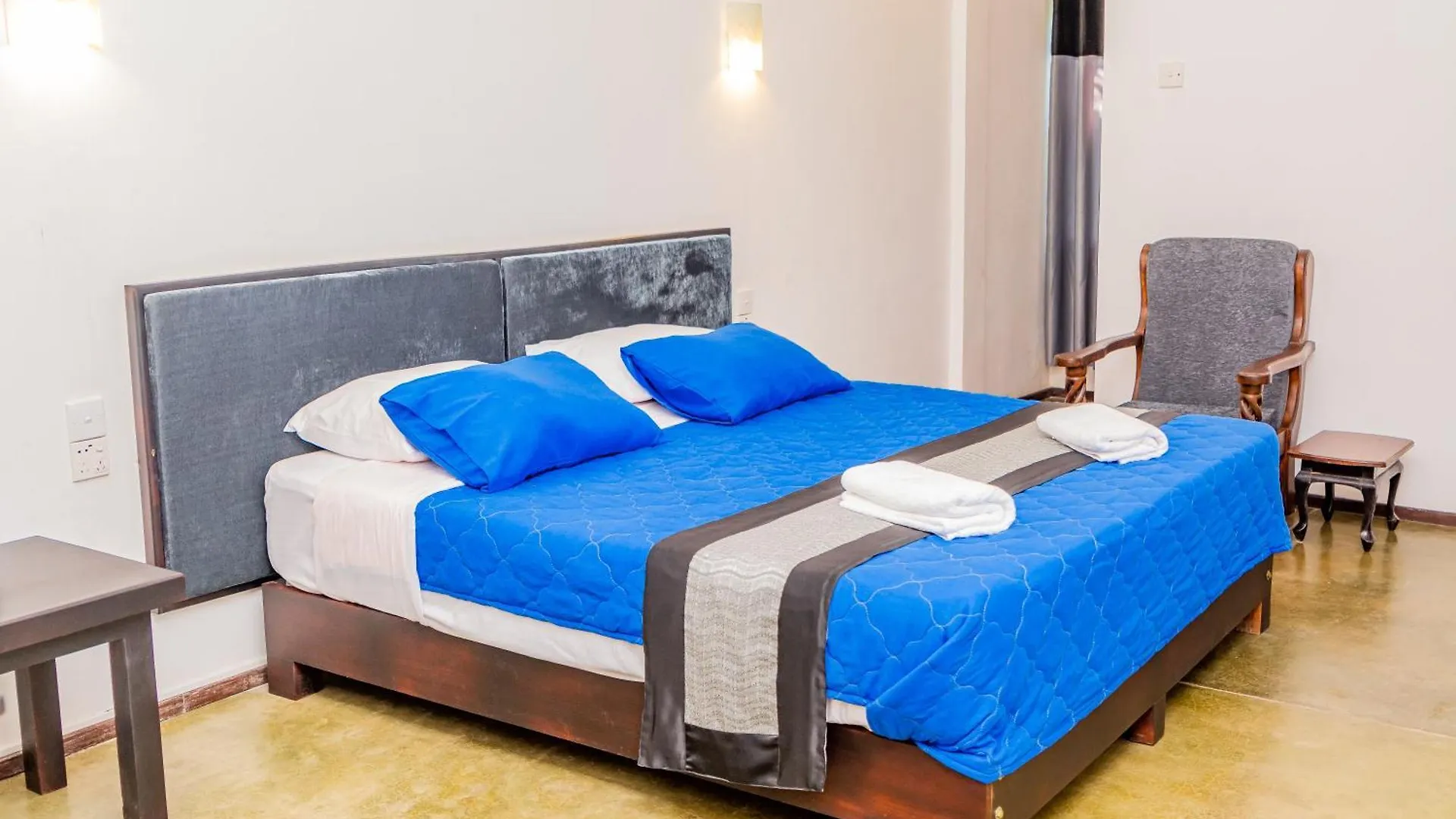 Shico Transit Hotel Negombo